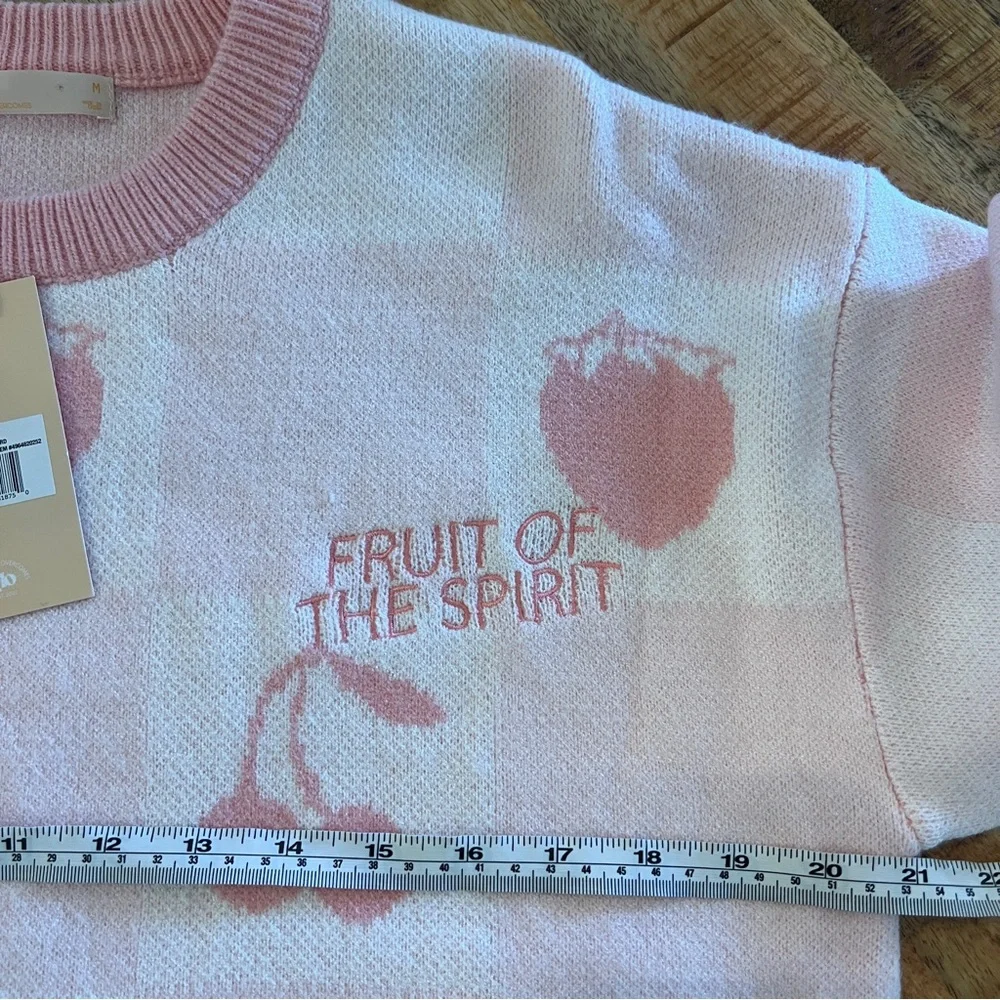 GLO Fruit of the Spirit Pink Jacquard Sweater Cherry Strawberry Size M - Picture 9 of 11